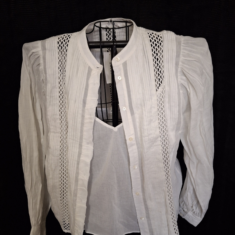Frame lace button top and cami